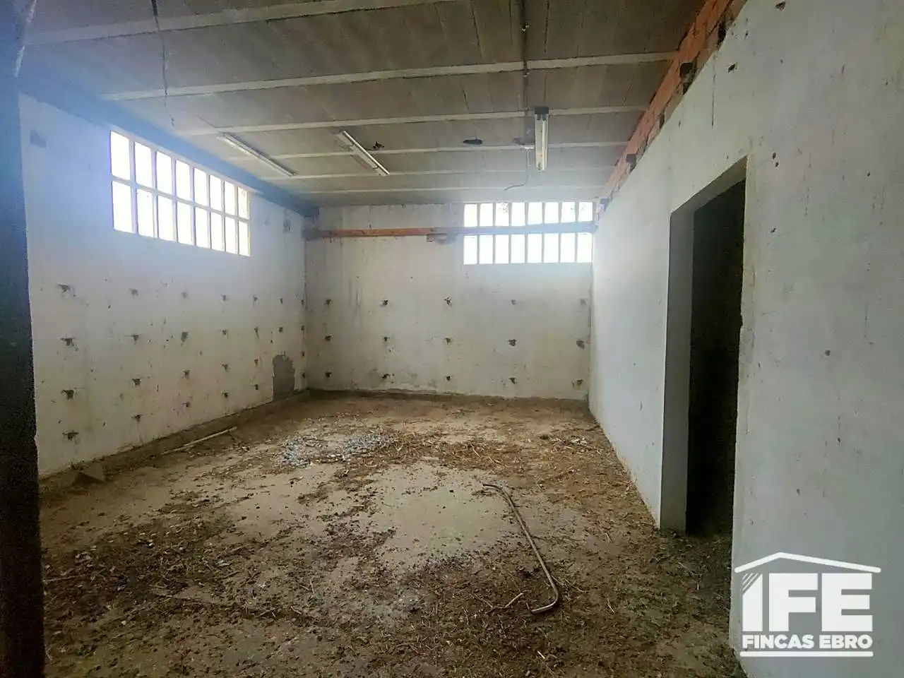Nave industrial en venta en Pedrola