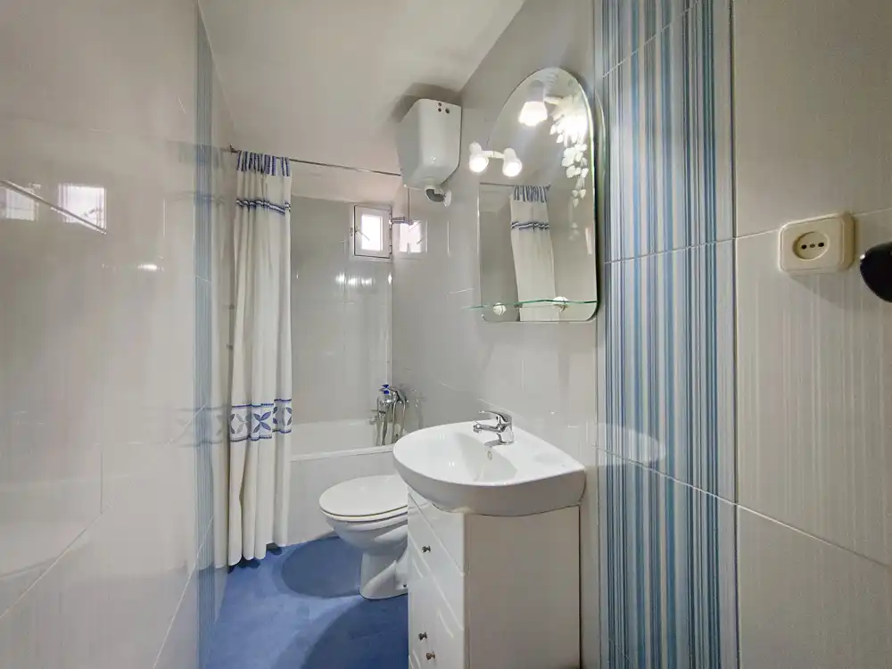 Baño de Casa o chalet en venta en Colmenar de Oreja con Aire acondicionado, Calefacción y Parquet