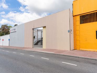 Local comercial en venda a Milla de Oro