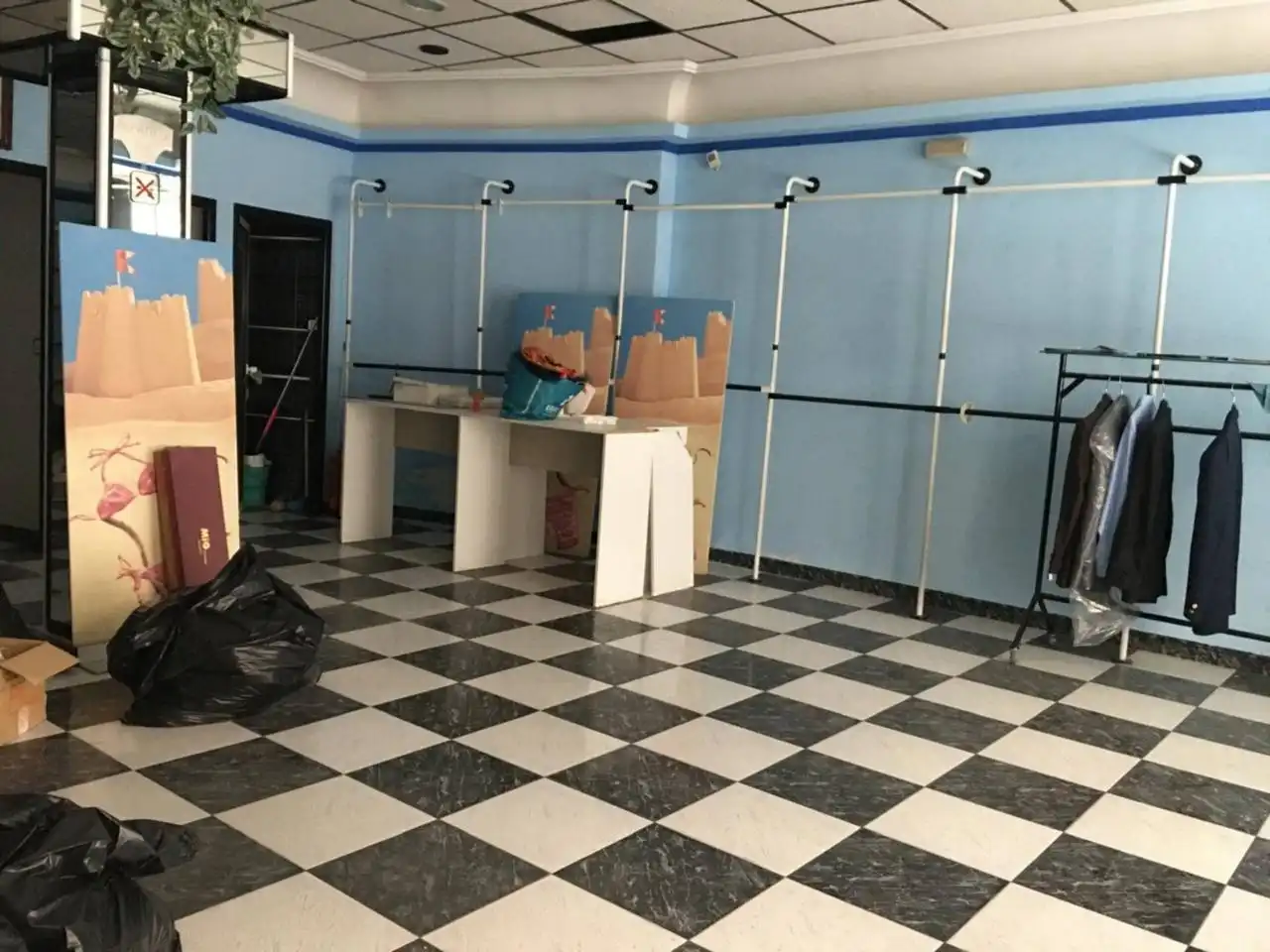 Local comercial en venda a Baena, imagen 2