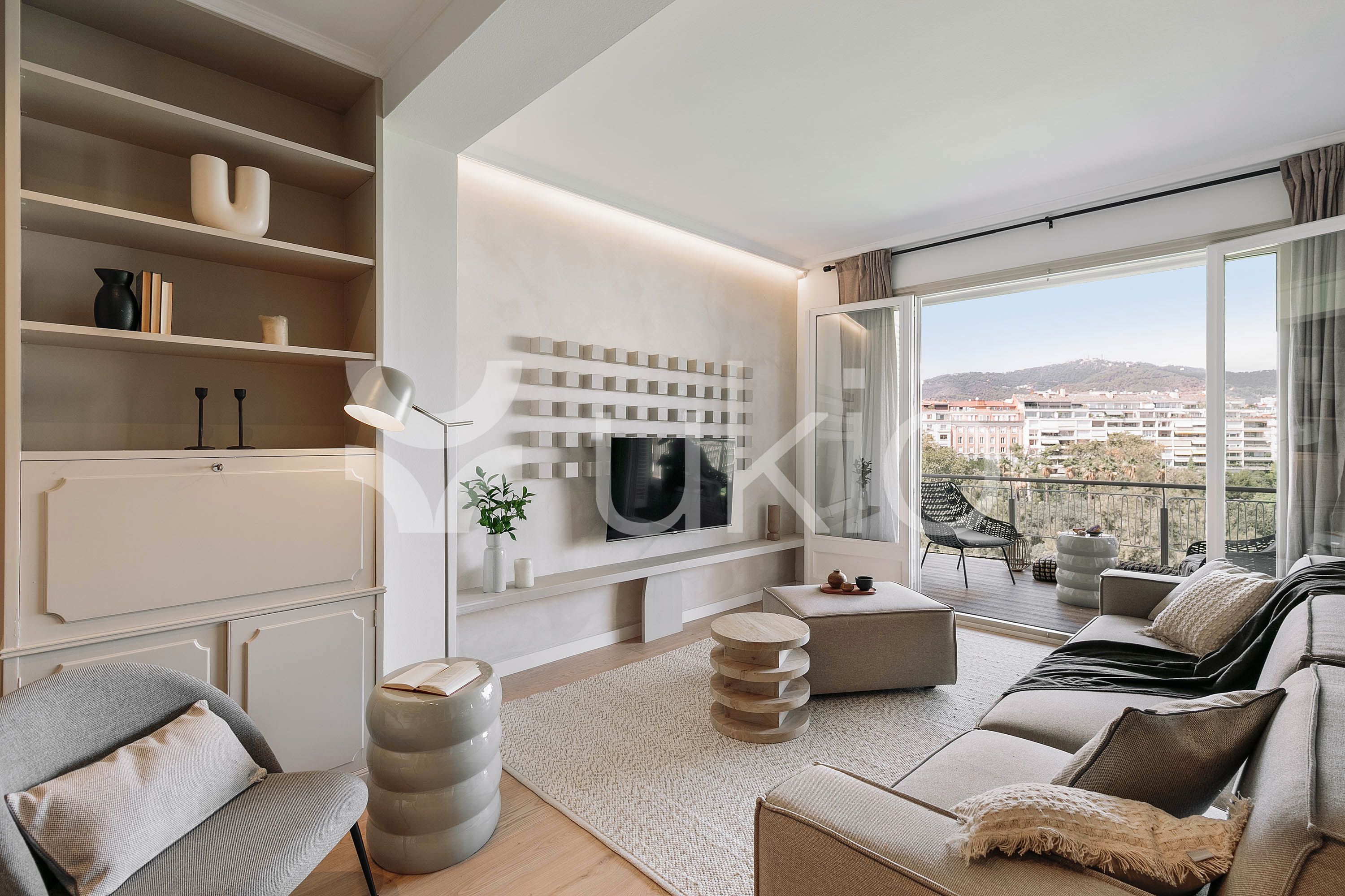 Sala d'estar de Apartament de lloguer en  Barcelona Capital amb Aire condicionat, Calefacció i Terrassa