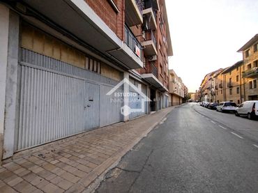 Local comercial de lloguer a Calle Serapio Urra