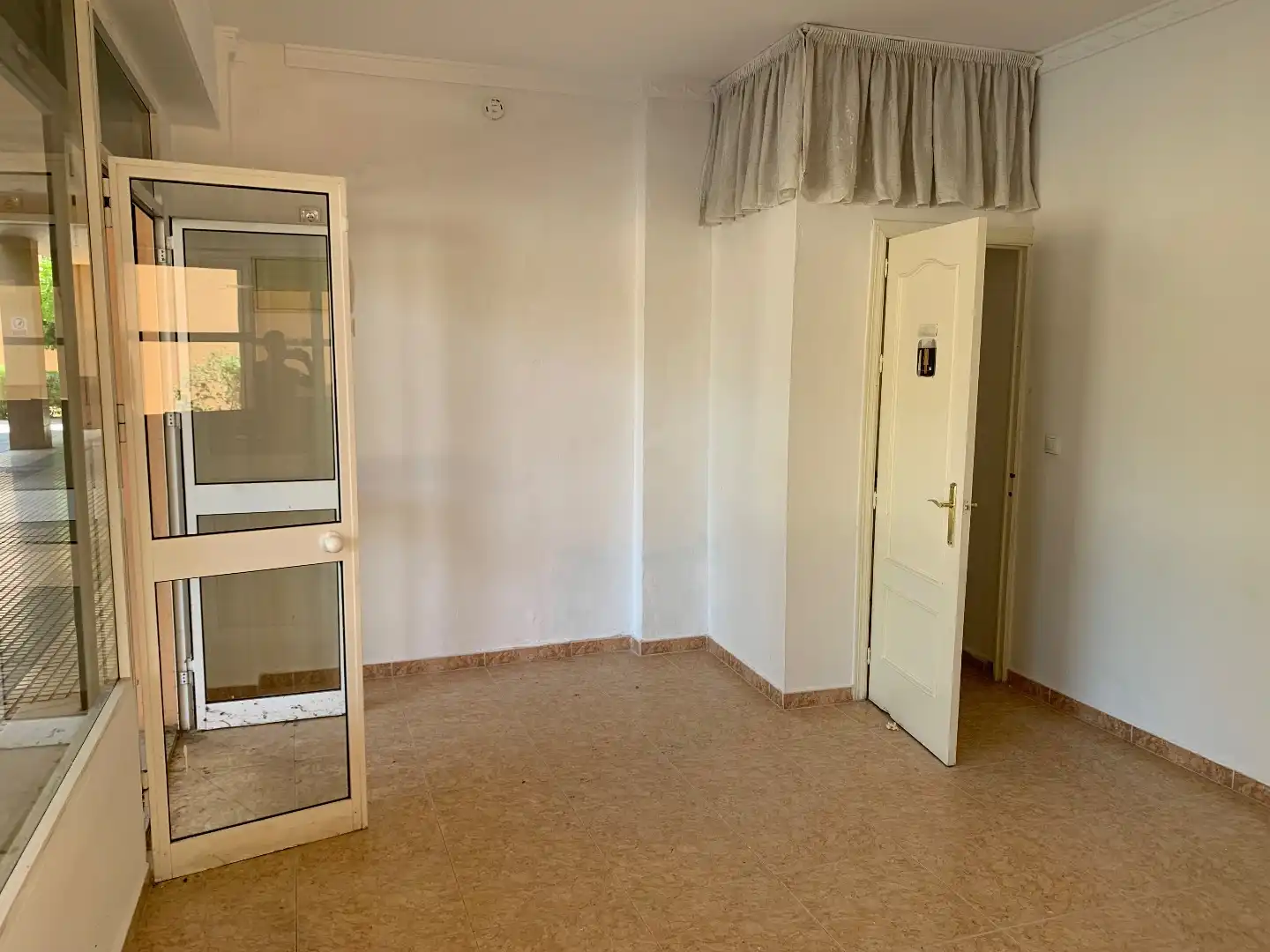 Habitación de Local de alquiler en Camas