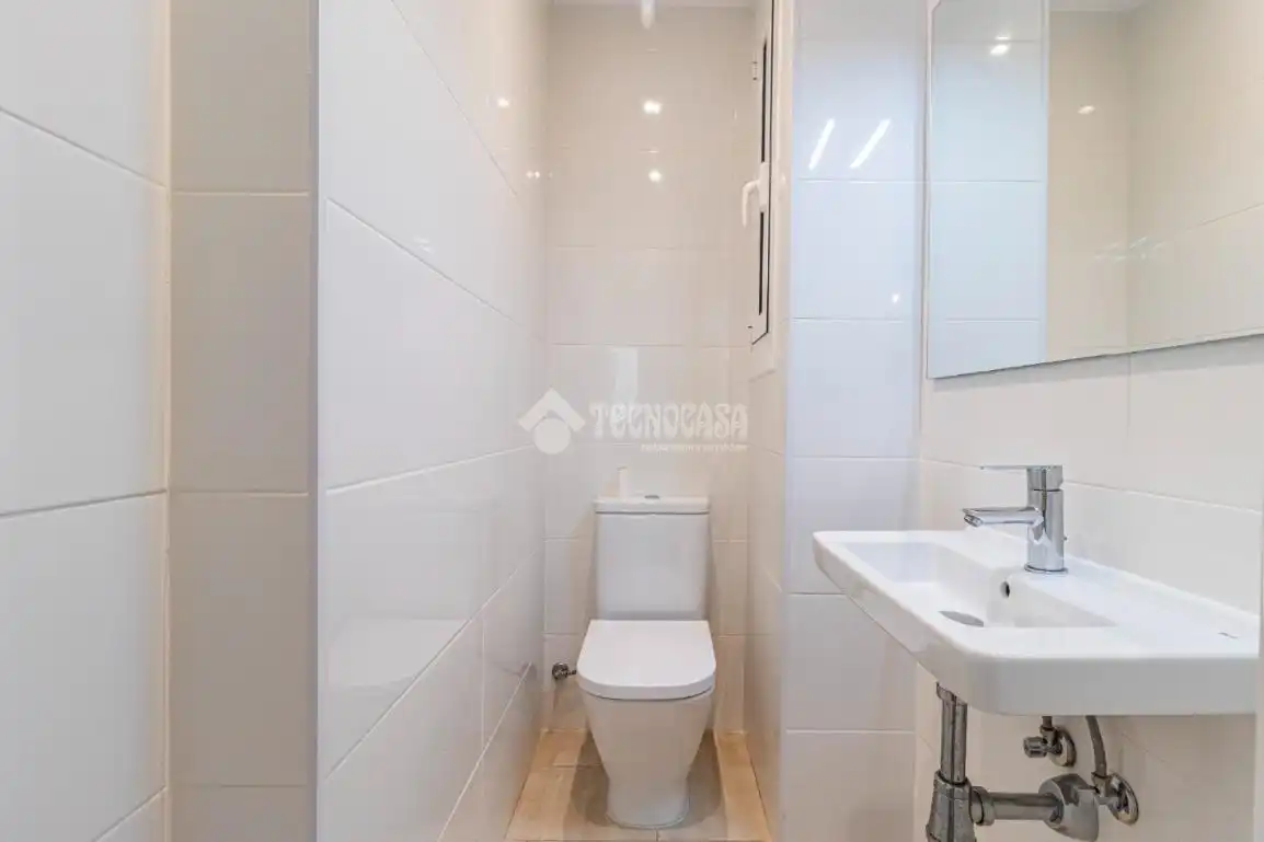 Flat with terrace for sale in Centre - Estació, imagen 35