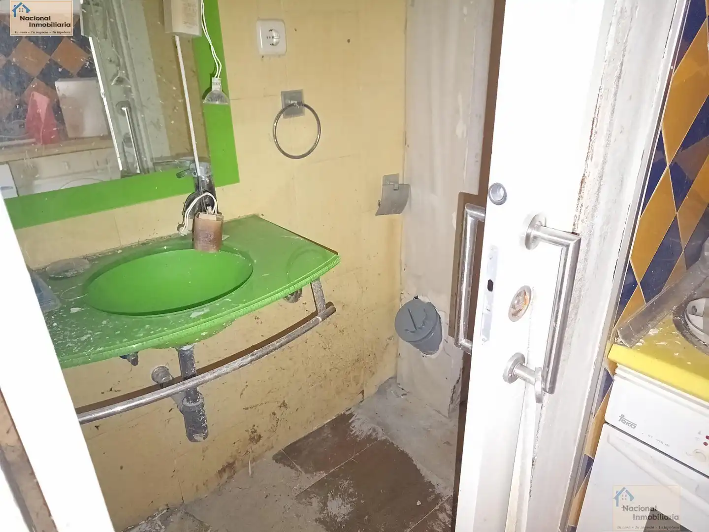 Badezimmer von Geschaftsraum zum Verkauf in El Espinar