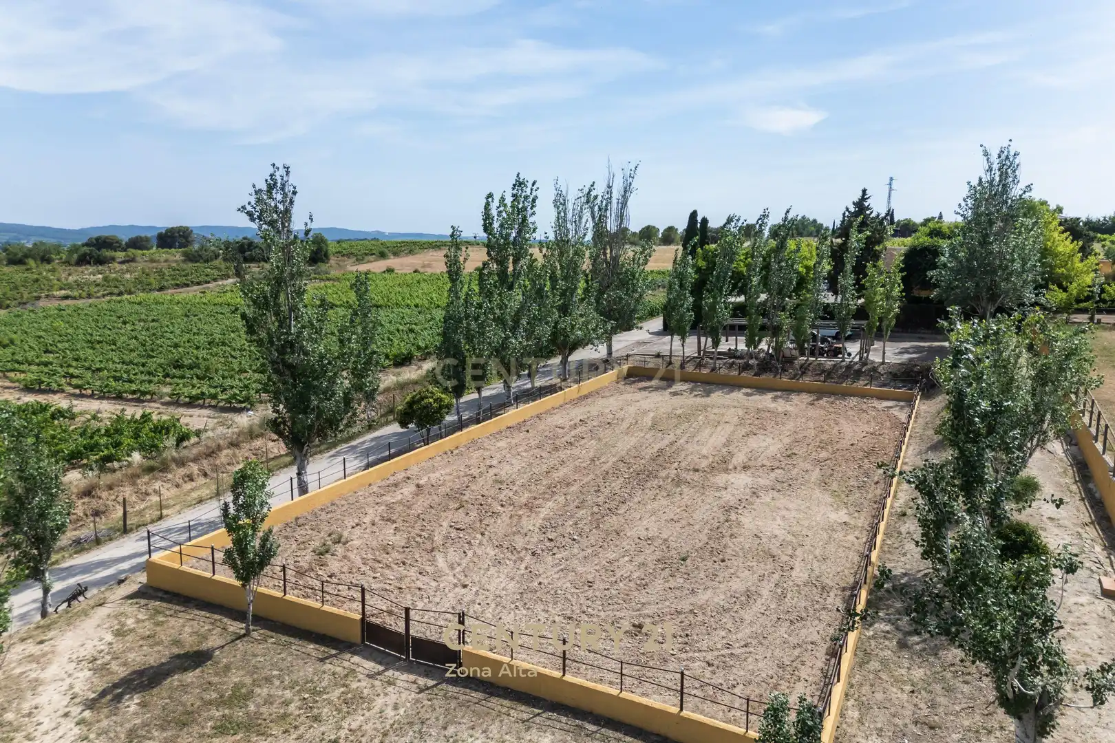 Casa o xalet en venda en Castellví de la Marca amb Piscina