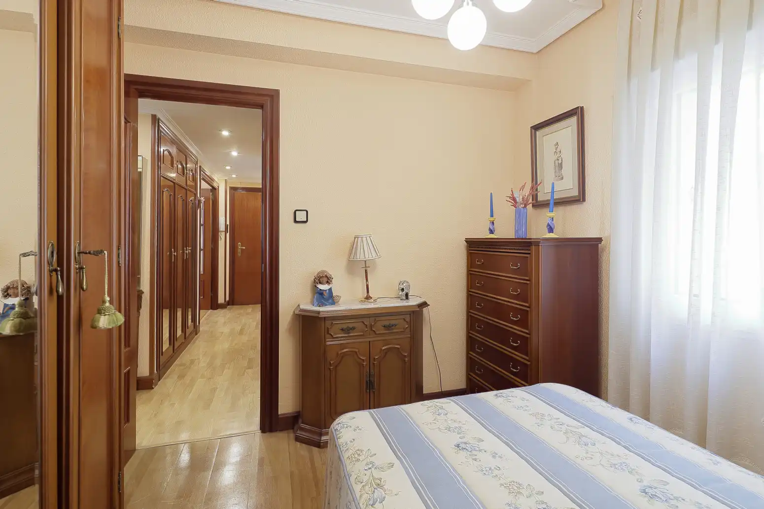 Schlafzimmer von Wohnung zum Verkauf in Gijón  mit Heizung und Möbliert
