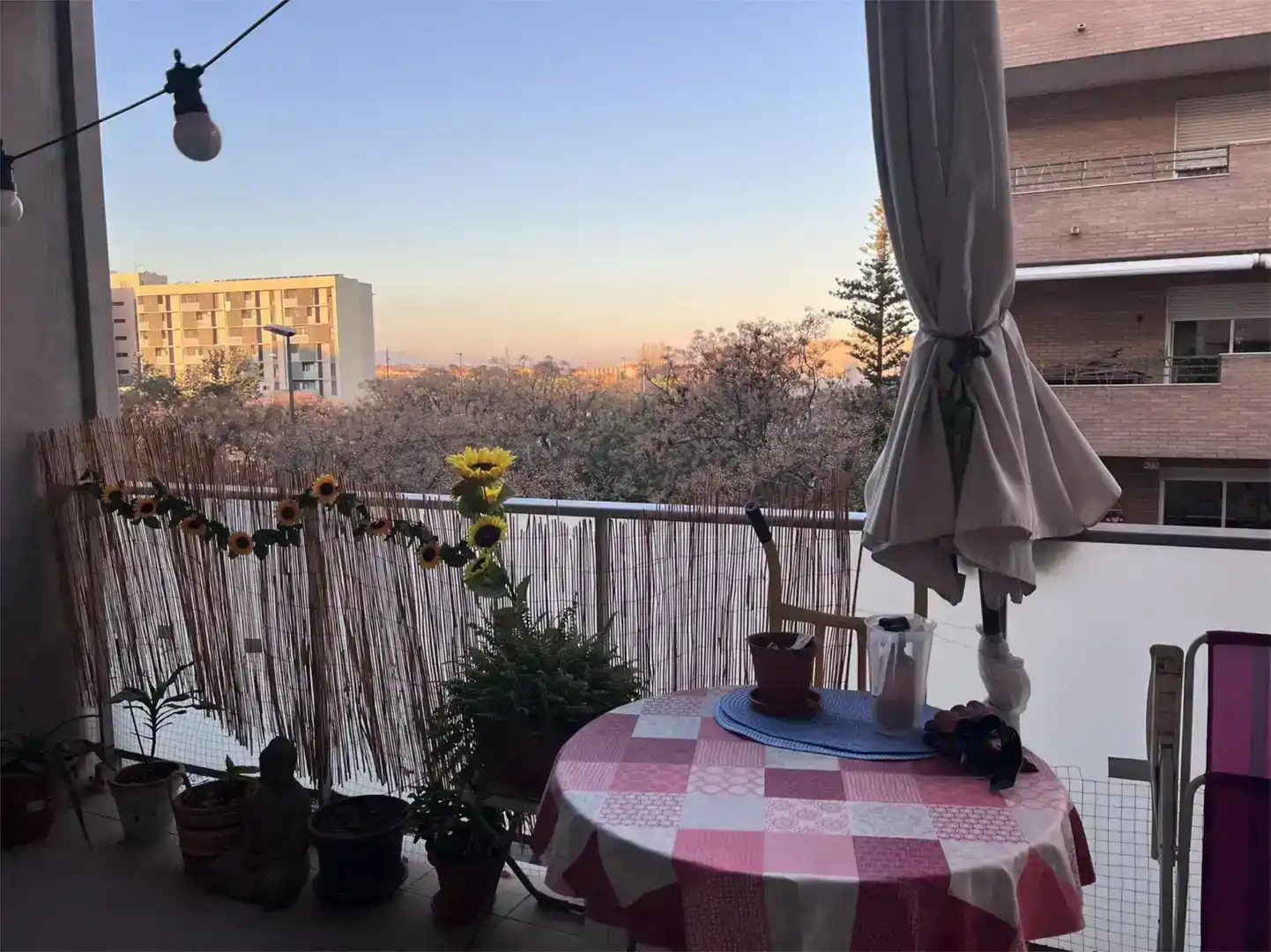 Balcony of Flat for rent in Reus  with Parquet flooring, Swimming Pool and Oven