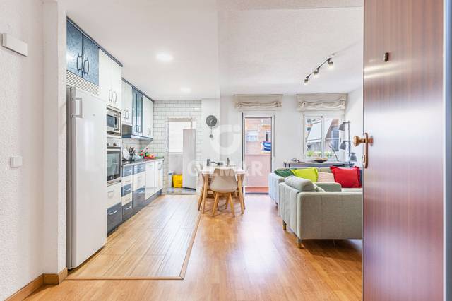 Piso en Venta en Almendrales