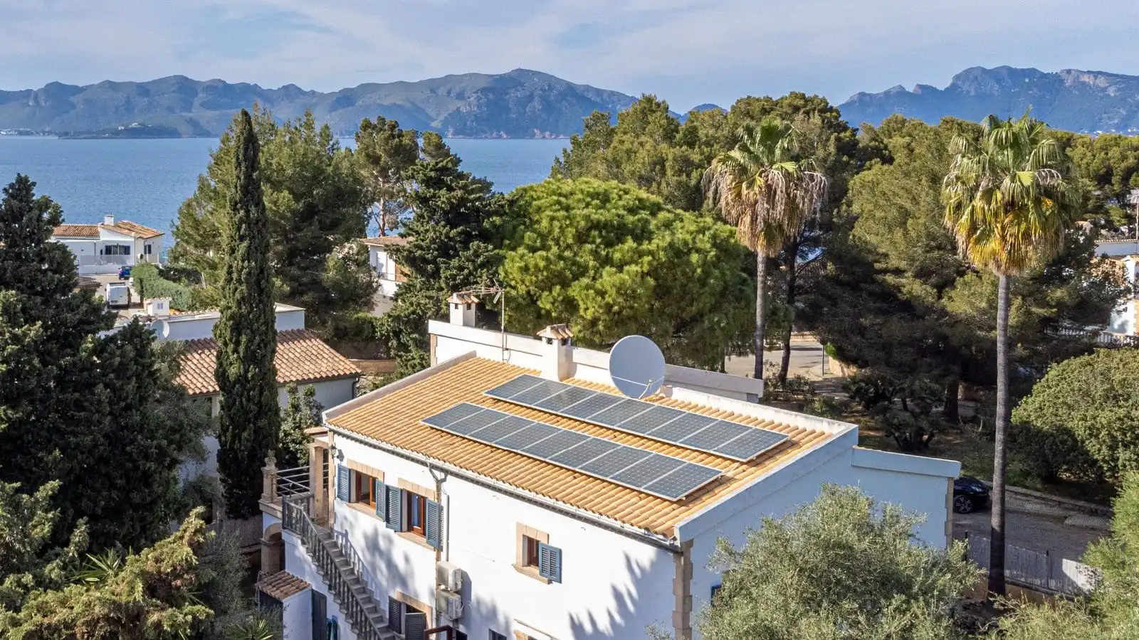 Exterior view of Houses for sale in Alcúdia  with Air Conditioner, Heating and Private garden
