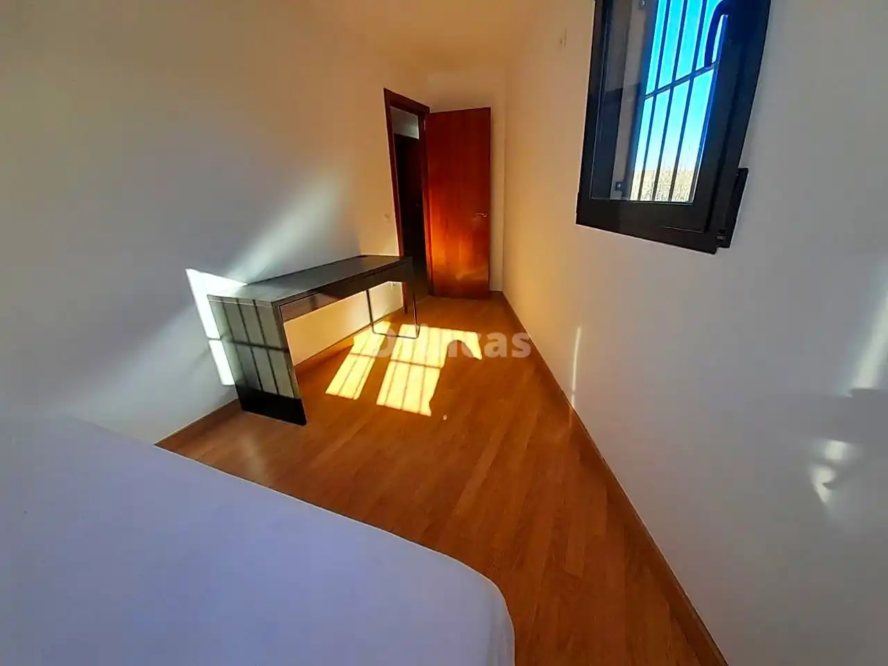 Estudi en venda a El mas, Cedrillas