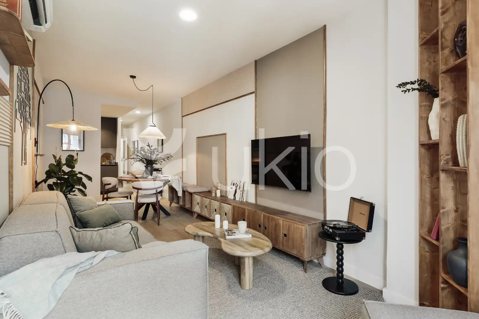 Sala de estar de Apartamento de alquiler en Barcelona con Aire acondicionado, Calefacción y Amueblado