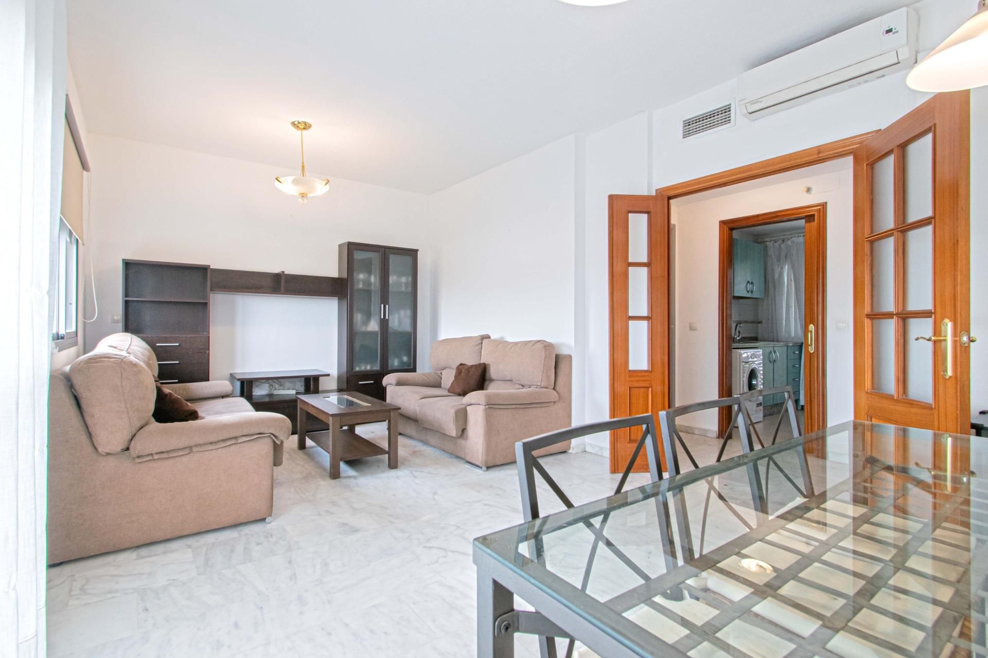 Piso de alquiler en Palmete