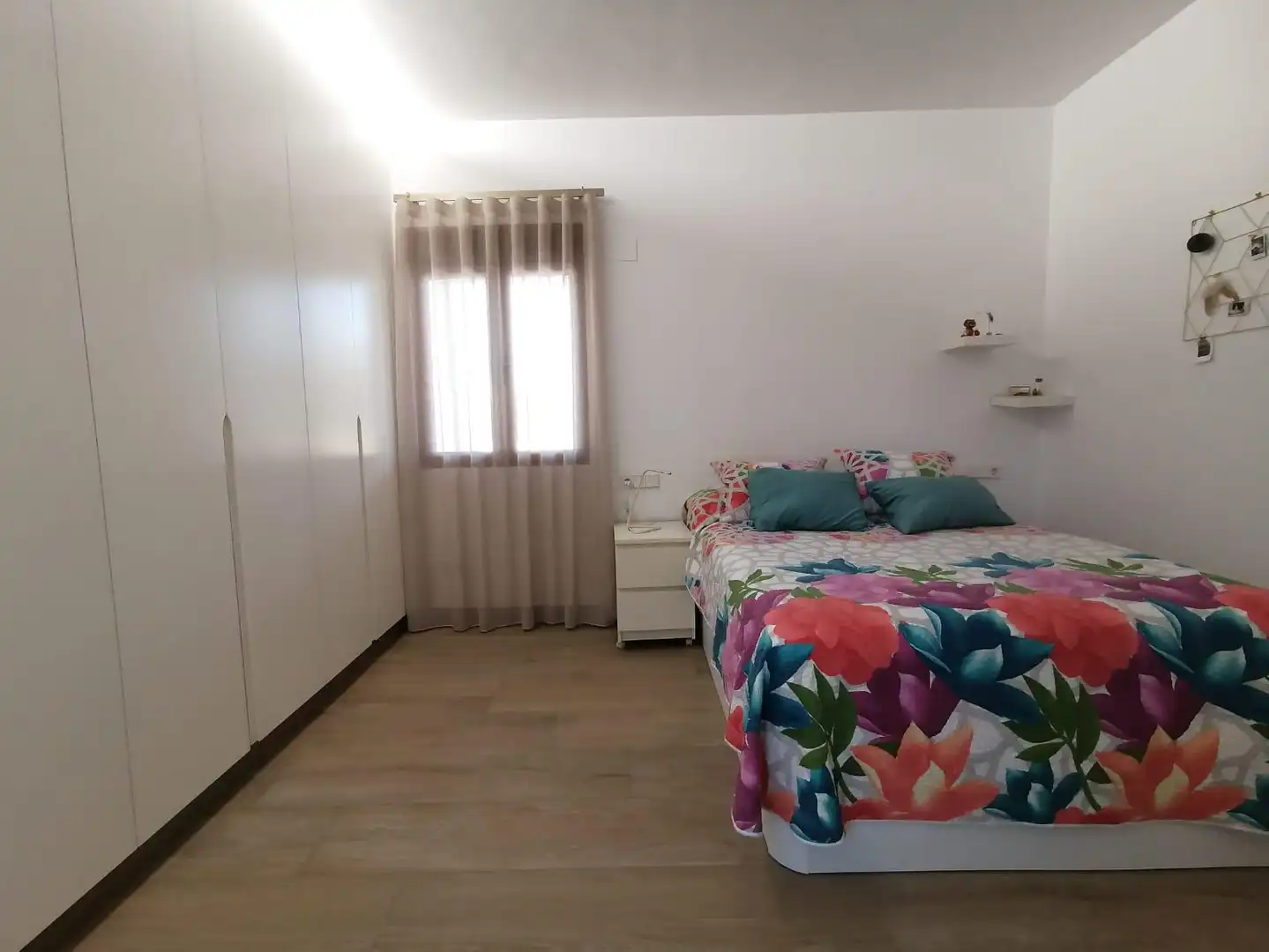 Habitación de Casa o chalet en venta en El Palomar con Aire acondicionado, Calefacción y Jardín privado