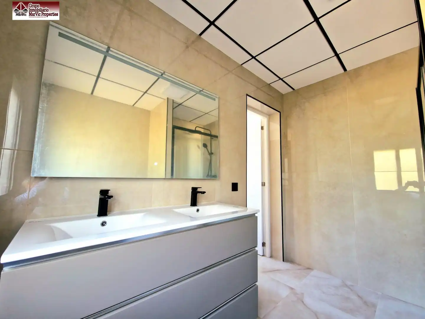 Baño de Casa o chalet en venta en La Nucia con Aire acondicionado, Calefacción y Jardín privado