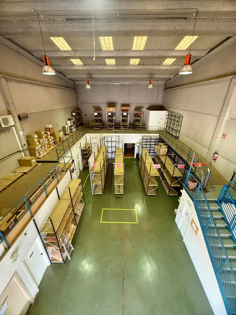Nave industrial de alquiler en Valle de Elorz / Elortzibar con Calefacción y Alarma