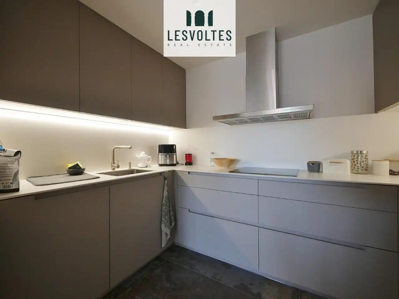 Apartment mit Terrasse zum Verkauf in calle de Miquel Vincke i Meyer, imagen 9