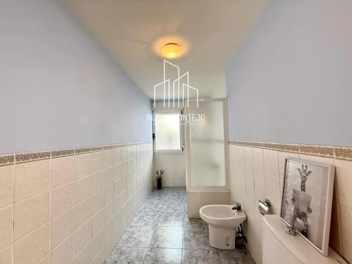 Baño de Piso en venta en Santa Marta de Tormes con Calefacción y Terraza