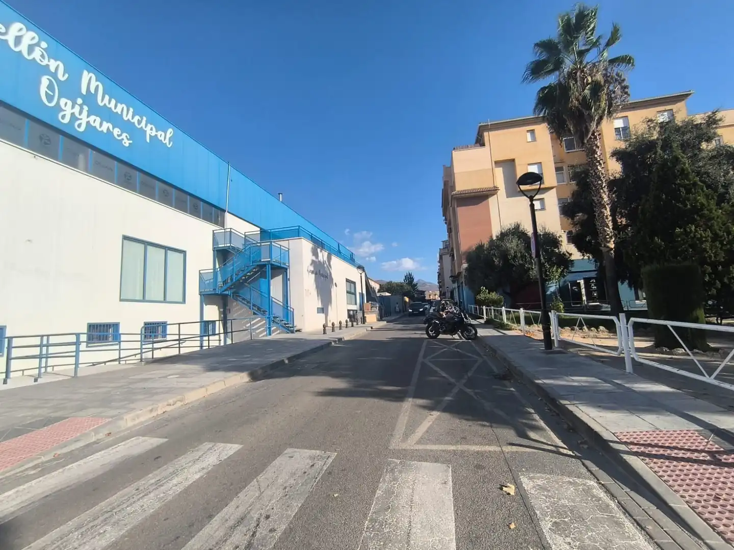 Pis amb terrassa de lloguer a Calle Rio Genil 2