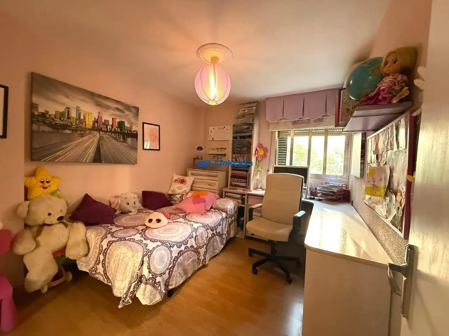 Bedroom of Flat for sale in Madrid  with Air Conditioner, Heating and Private garden