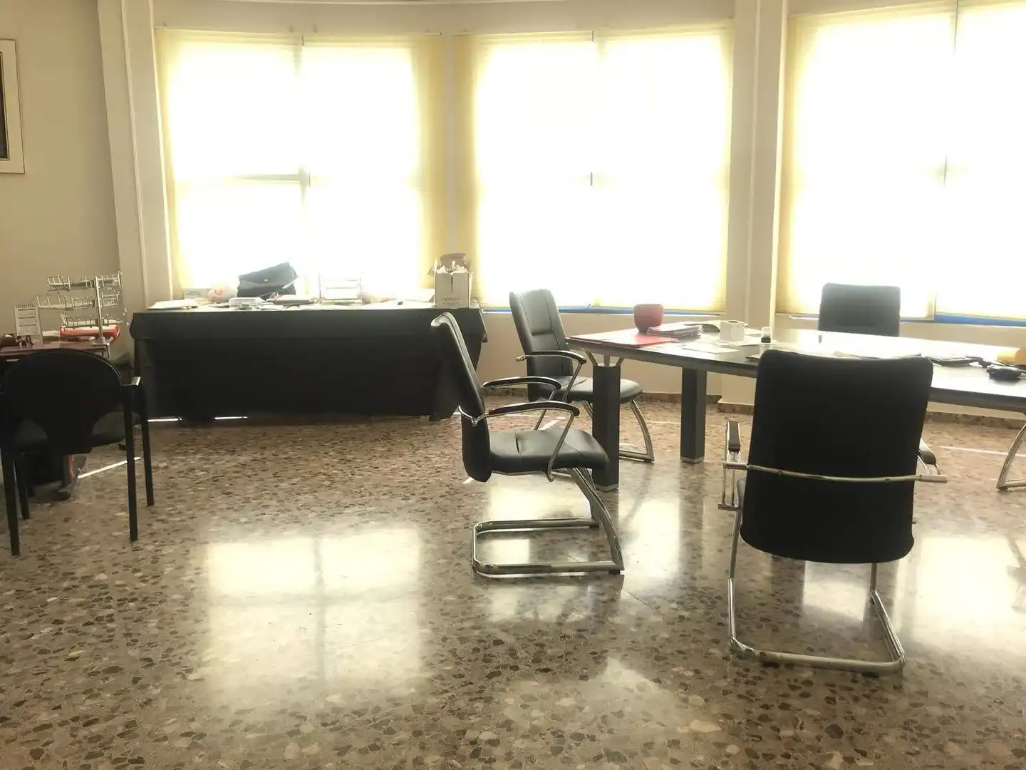Gebäude zur Miete in Elche / Elx