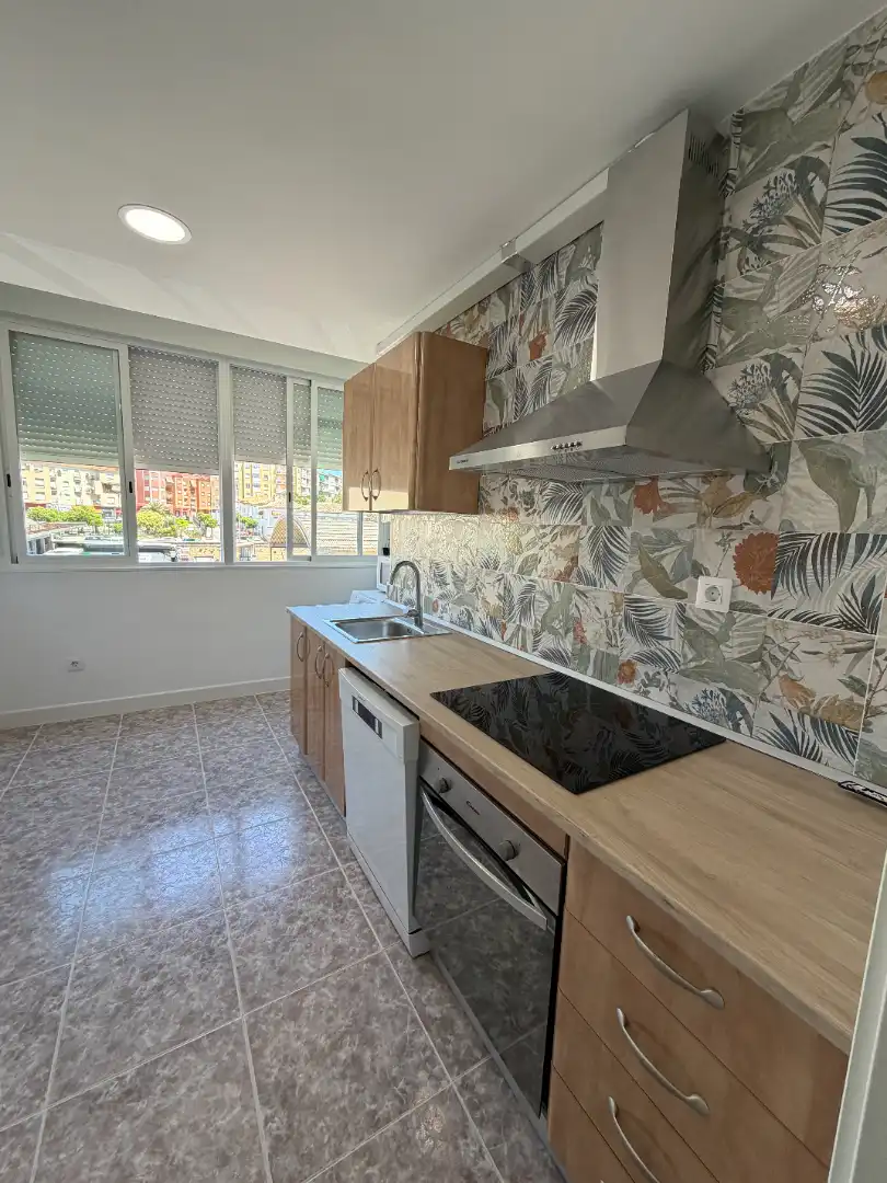 Cocina de Piso de alquiler en Úbeda con Aire acondicionado, Trastero y Amueblado