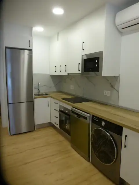 Kitchen of Study for rent in Murcia  with Air Conditioner, Heating and Oven