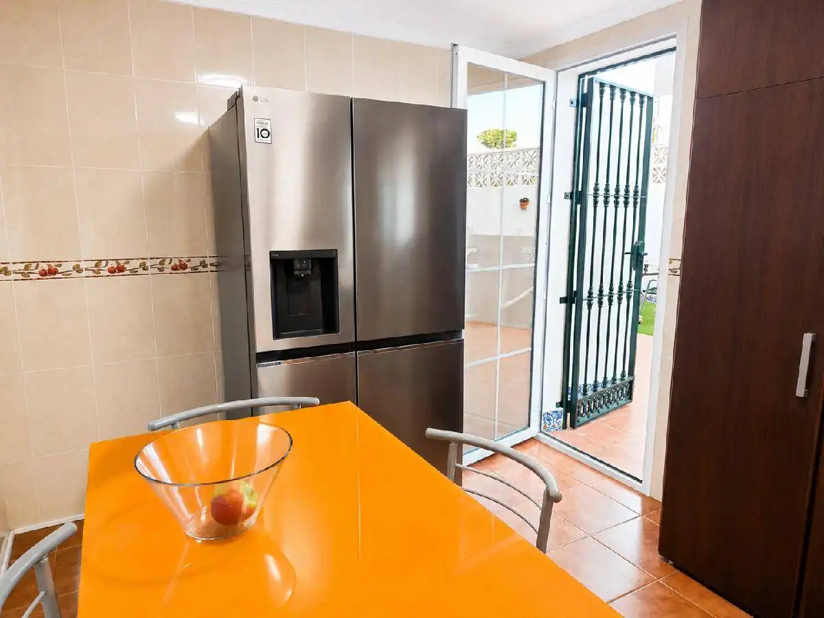 Kitchen of Houses for sale in Marbella  with Air Conditioner, Terrace and Storage room