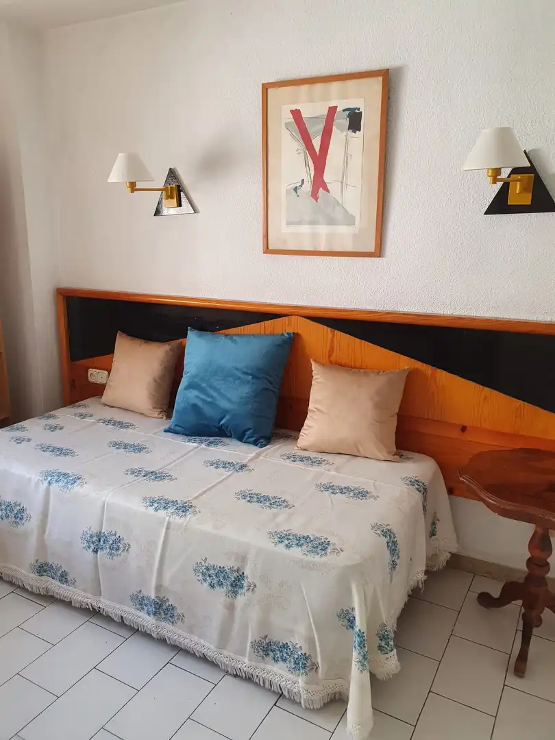 Bedroom of Study for rent in Granada  with Air Conditioner, Heating and Furnished