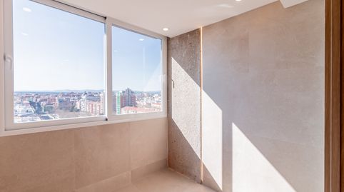 Foto 2 de Piso en venta en Avenida del General Perón, 80, Cuatro Caminos - Azca, Madrid Capital