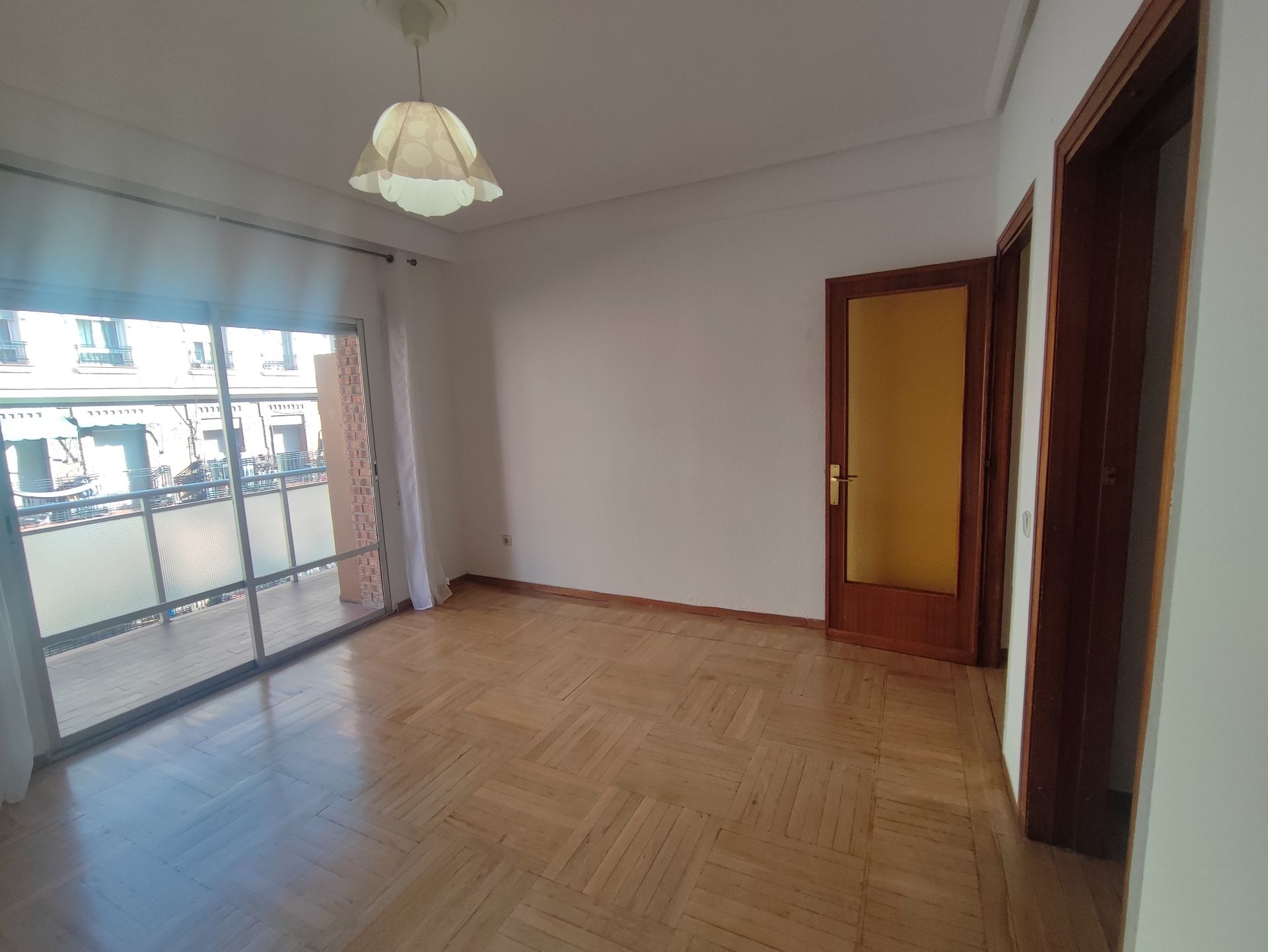 Dormitori de Apartament en venda en  Madrid Capital amb Aire condicionat, Calefacció i Terrassa