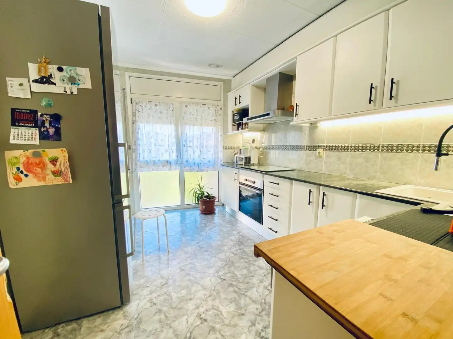 Cocina de Piso en venta en Vilanova del Camí con Calefacción y Terraza
