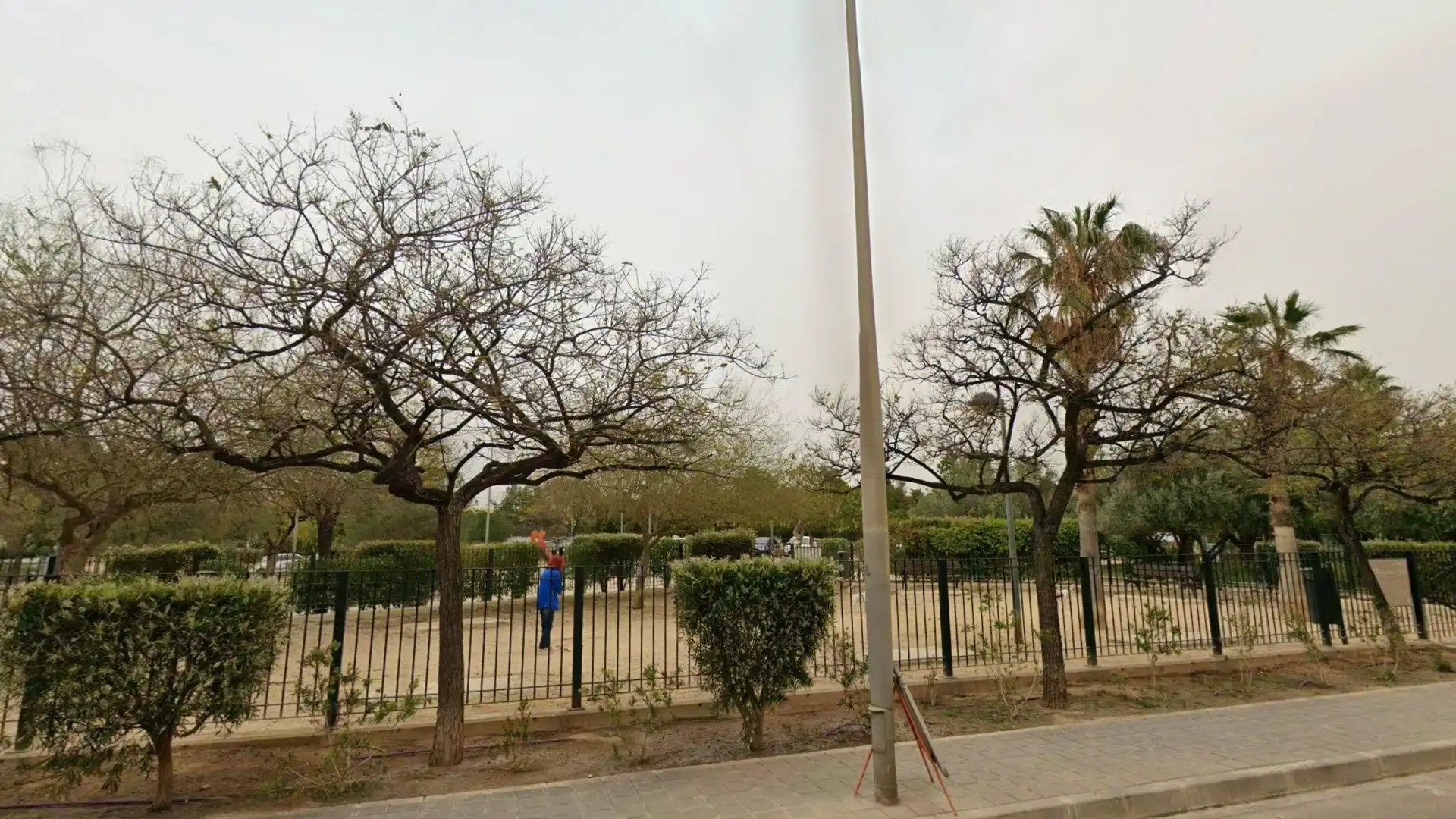 Casa aparellada en venda a Catedratico Eliseo Gomez Serrano, imagen 3
