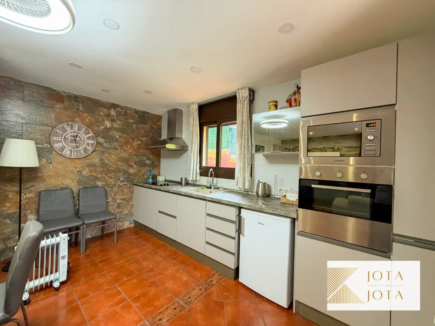 House with terrace for sale in Montbarbat, imagen 18