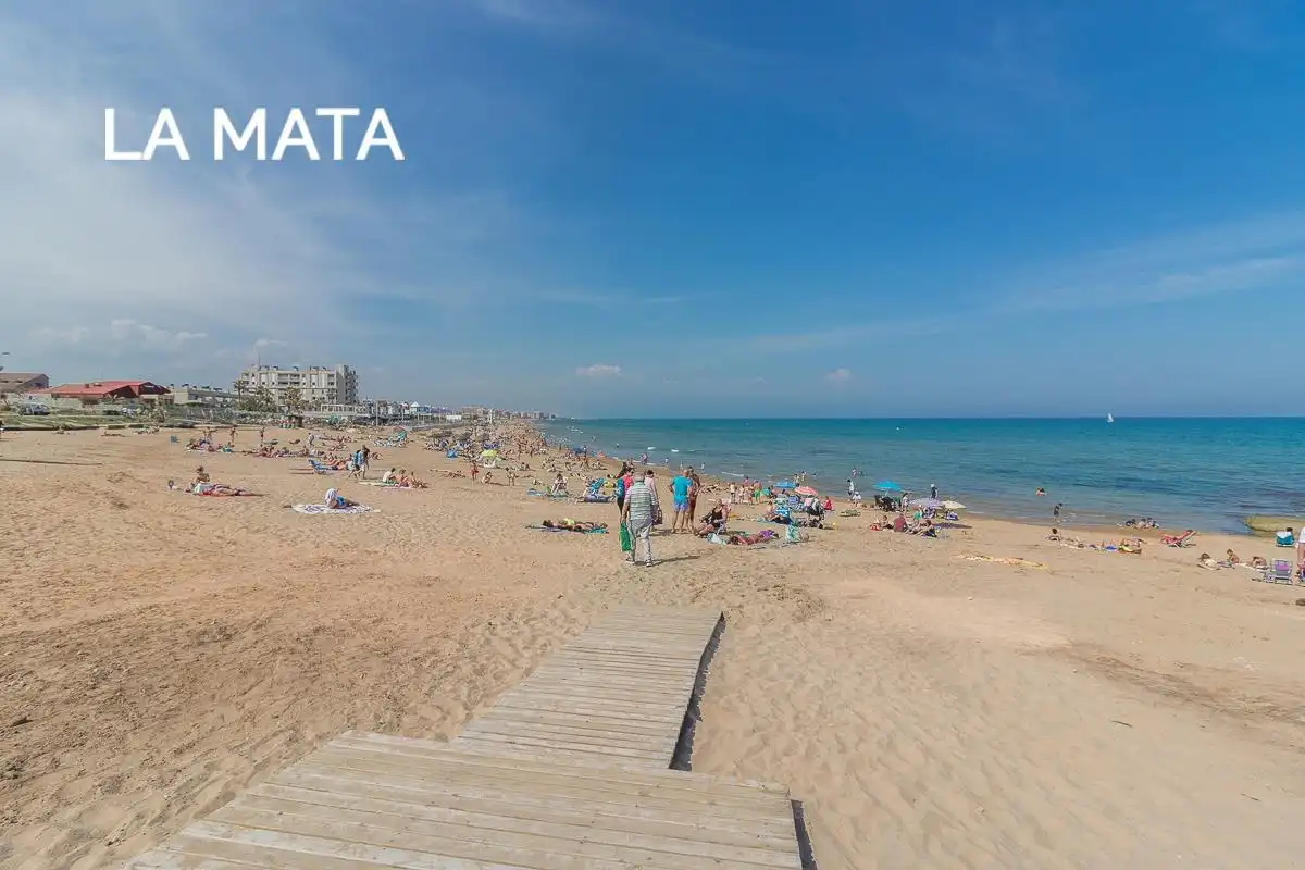 Apartamento con ascensor en venta en La Mata, imagen 18