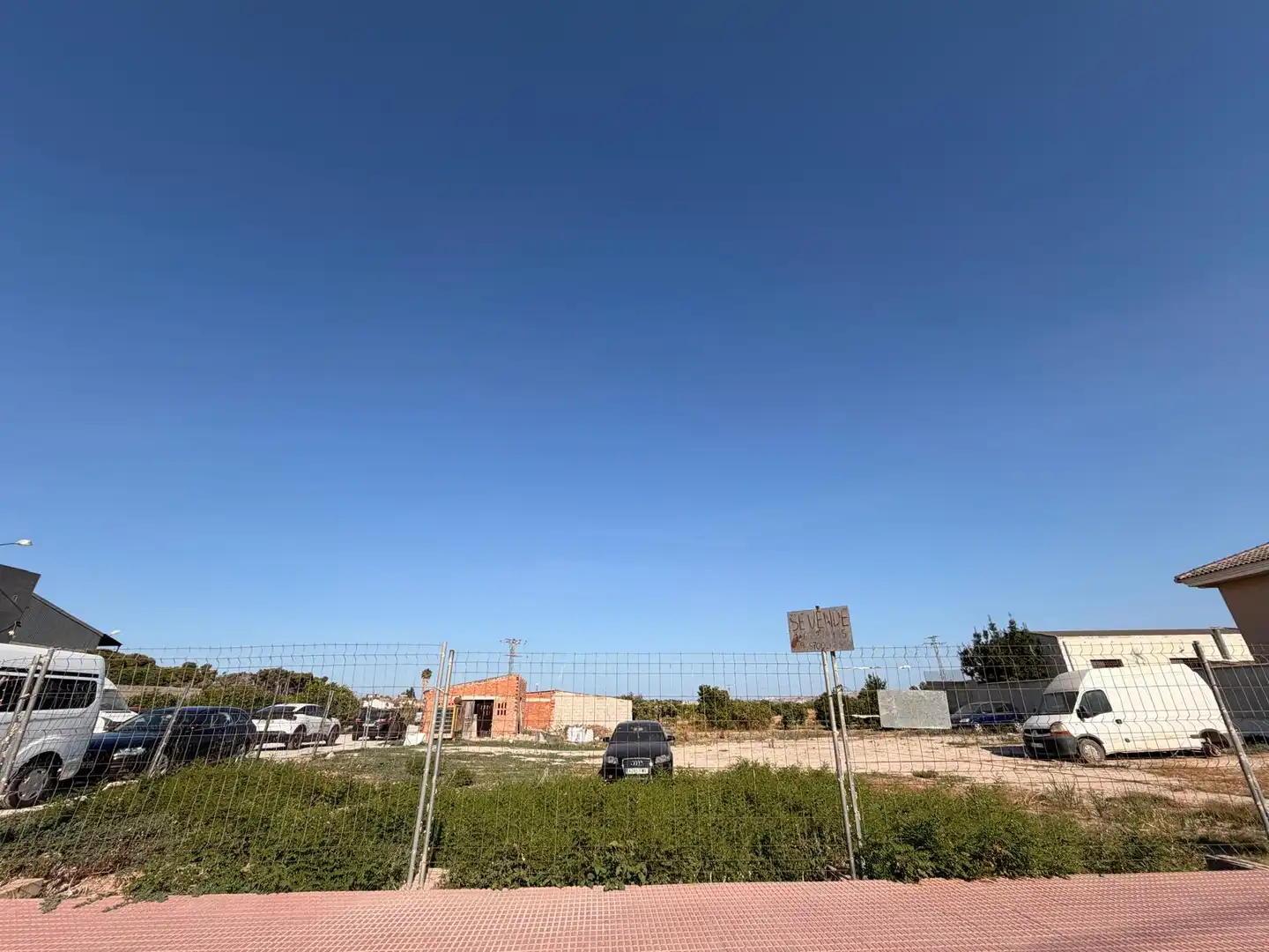 Terreny residencial en venda a Avenida de Almoradí 20