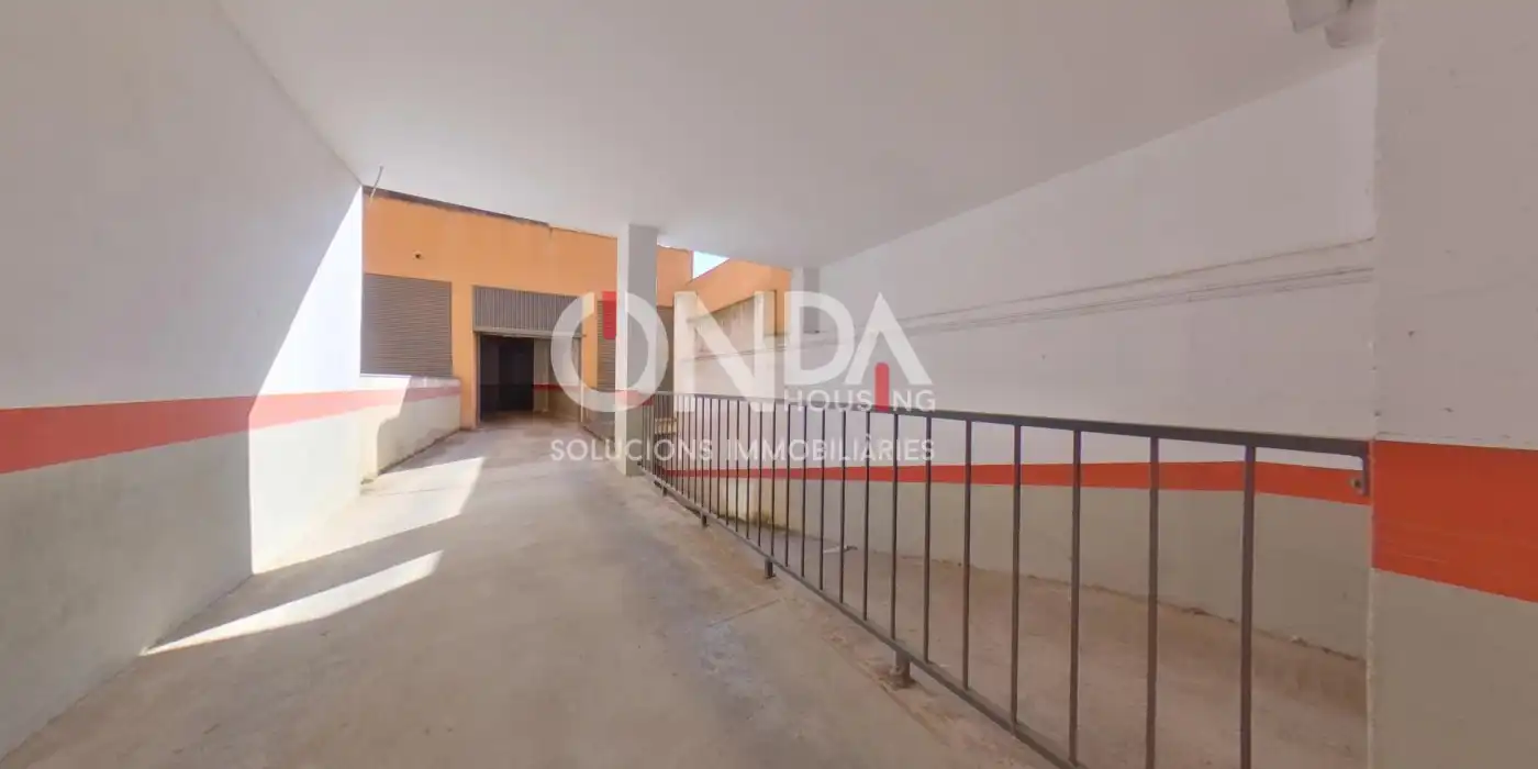 Garage zum Verkauf in Calle de Sant Jordi, Tremp