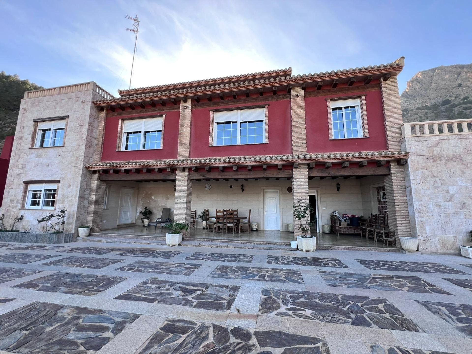 Exterior view of House or chalet for sale in Orihuela  with Private garden, Swimming Pool and Furnished