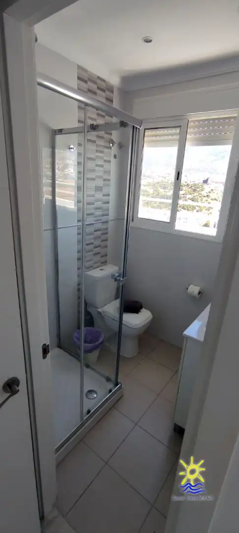Bany de Àtic en venda en Fuengirola amb Aire condicionat, Jardí privat i Terrassa