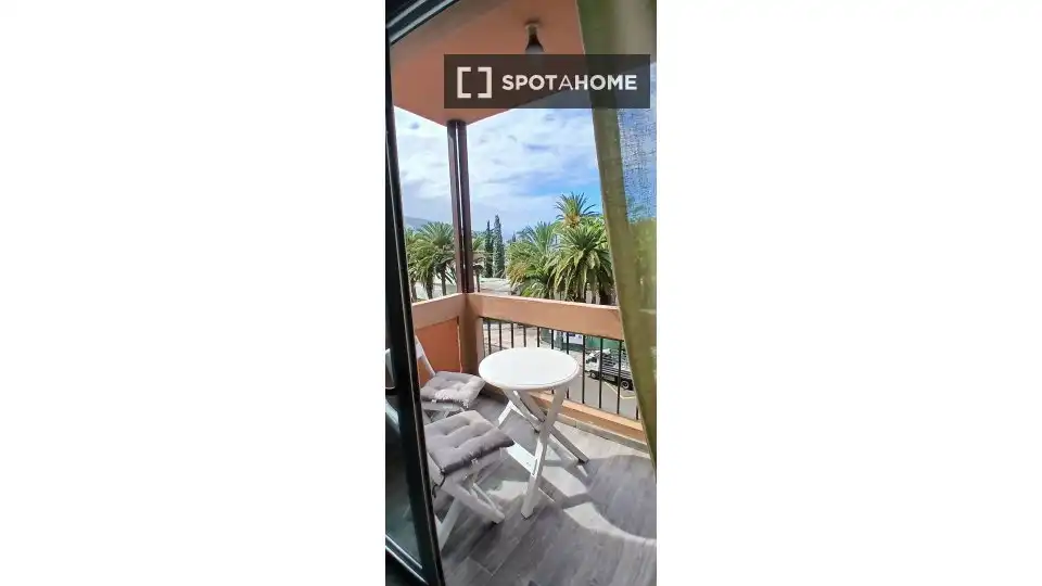 Habitación en Playa Jardín