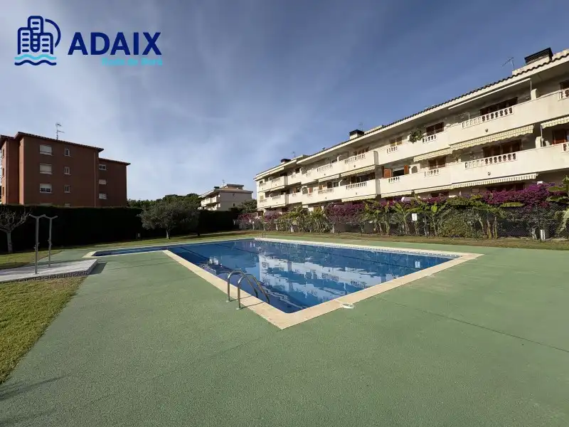 Casa adosada en venta en Roda de Berà
