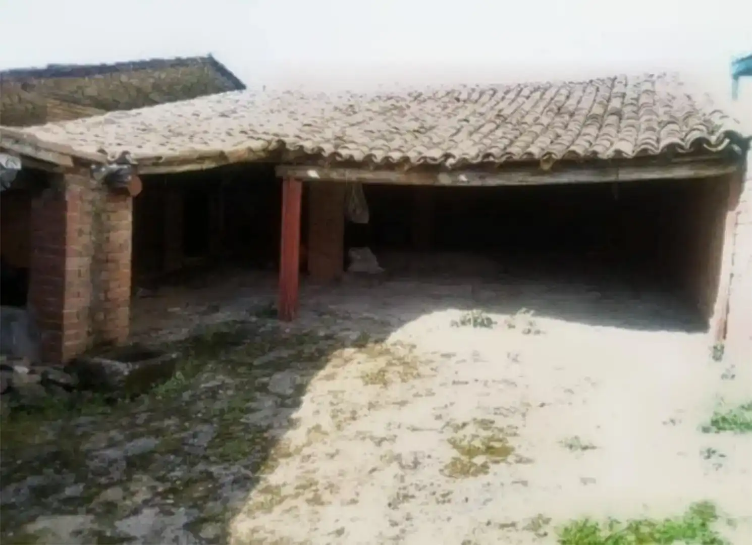 Vista exterior de Casa o xalet en venda en Viandar de la Vera amb Jardí privat