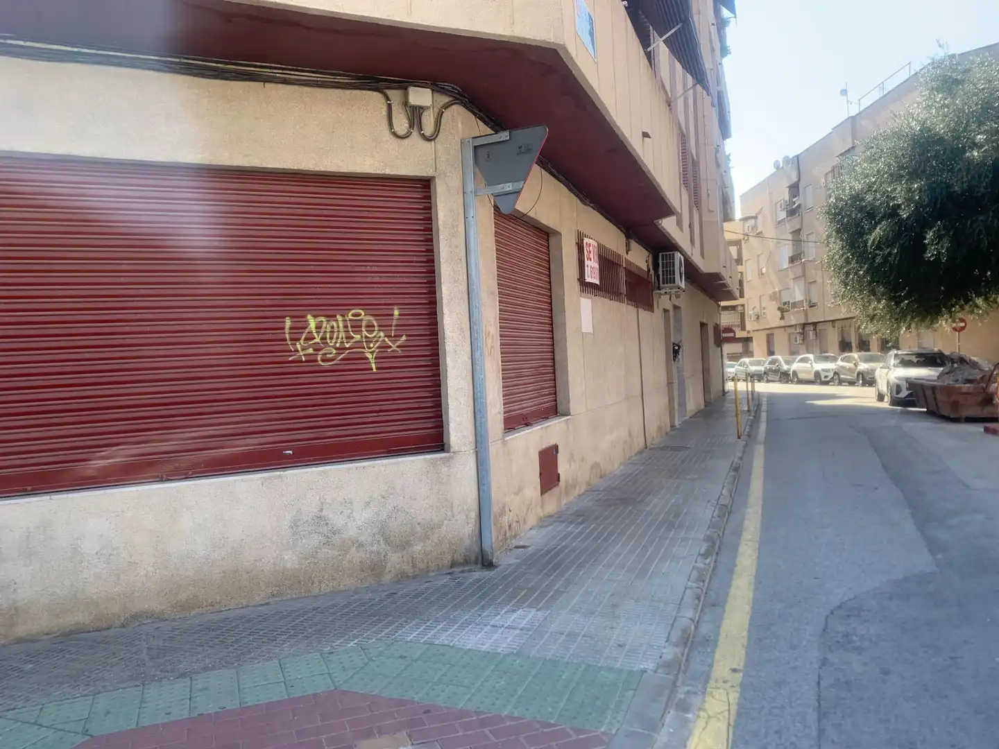 Local comercial en venda a Sur