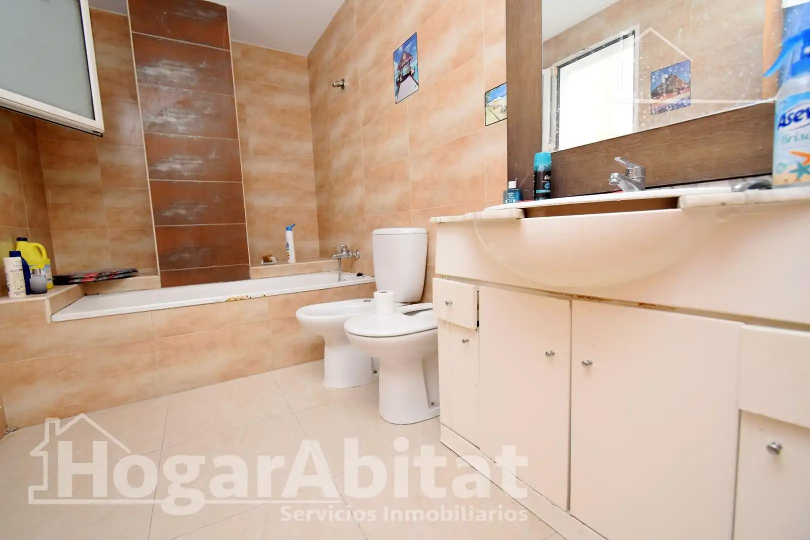 Baño de Piso en venta en Llíria con Aire acondicionado y Terraza