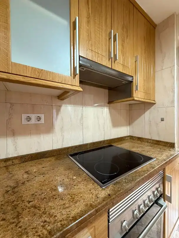 Küche von Wohnung zur Miete in Laviana mit Heizung und Balkon
