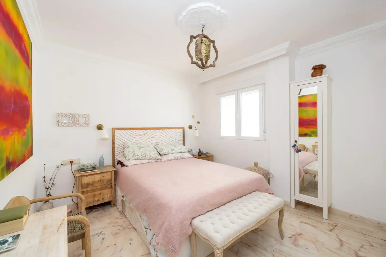 Bedroom of Apartments for sale in Granada