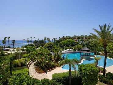 Apartament amb piscina en venda a Nueva Andalucía