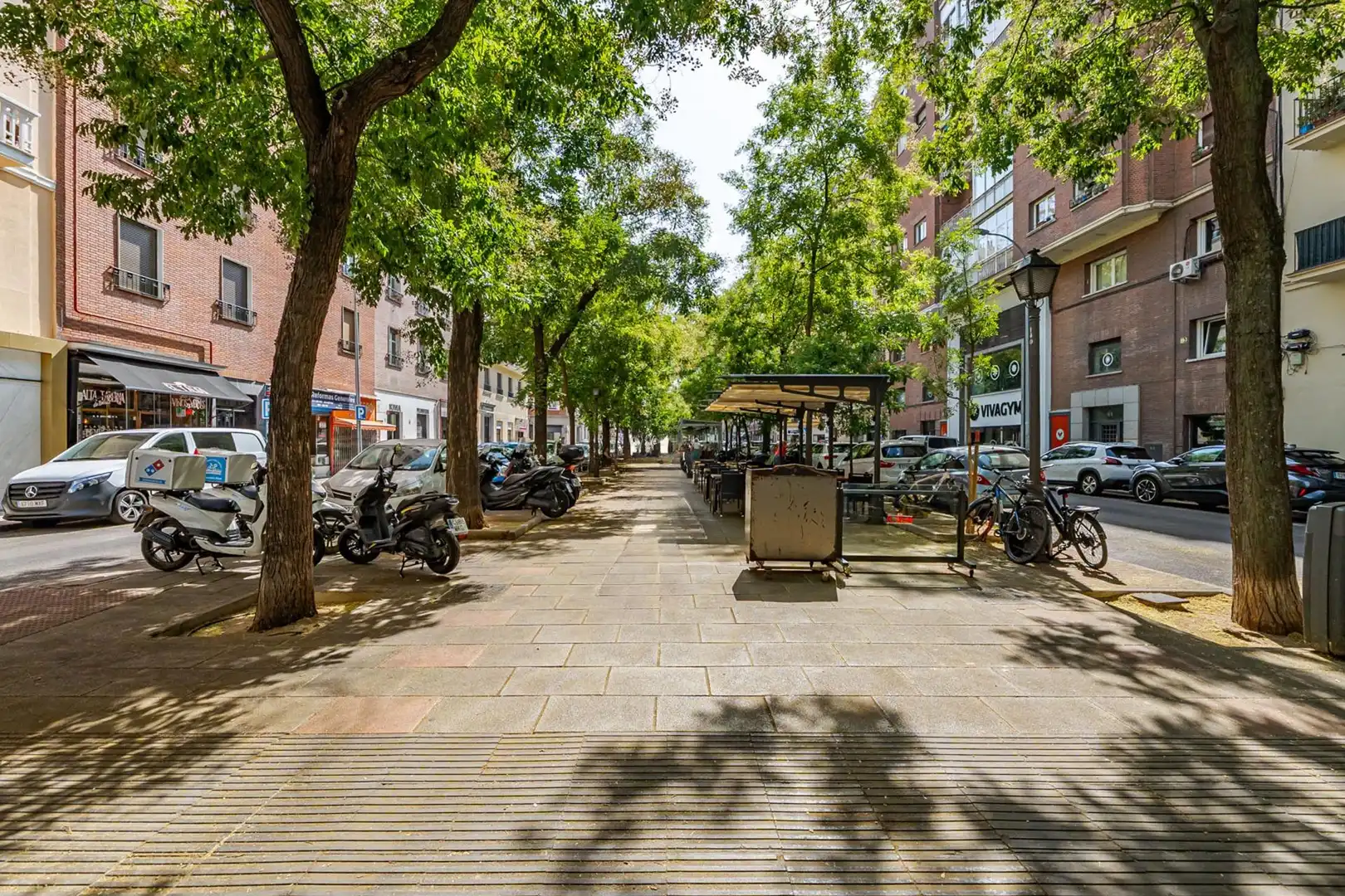 Exterior view of Flat for sale in Madrid  with Heating