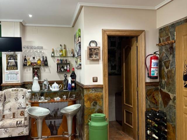 Local comercial en Venta en San Miguel Etxetaldea, 9 en Abanto y Ciérvana-Abanto Zierbena