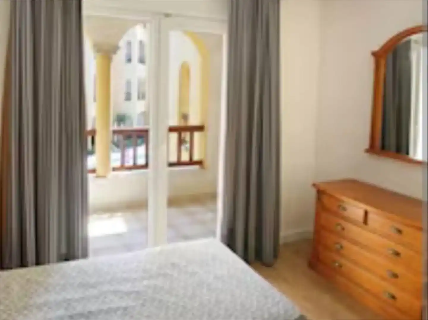 Dormitori de Pis de lloguer en Peñíscola / Peníscola amb Aire condicionat, Jardí privat i Parquet
